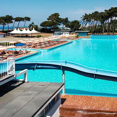 Villaggio Torre Marina 3*
