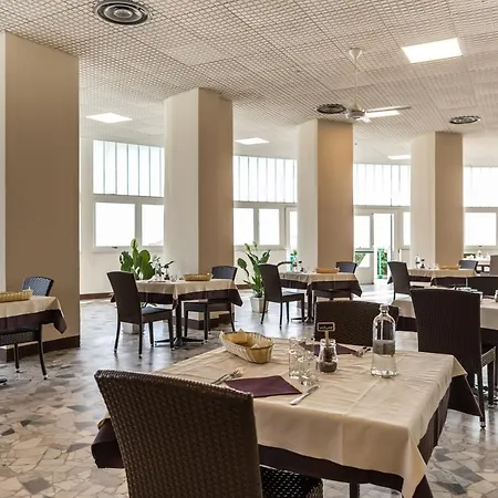 Villaggio Torre Marina Марина-ди-Масса
